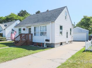 2748 Liberty Rd, Muskegon, MI 49441