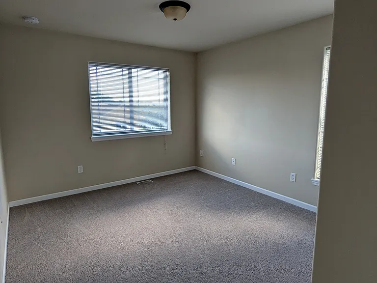 440 N Scott Blvd — Photo 11
