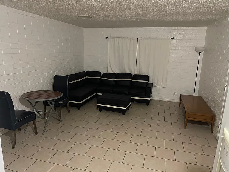 2121 Ballard Dr #A — Photo 20