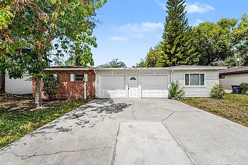 14706 Carnation Dr Photo 1