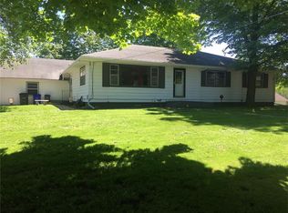1831 20th St NW, Cedar Rapids, IA 52405