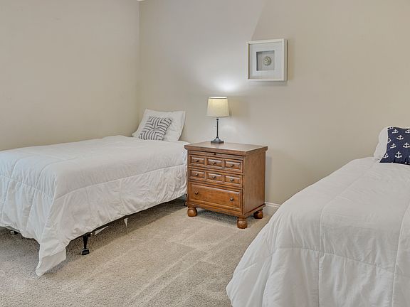 4th image of 165 Ocean Cay Blvd
