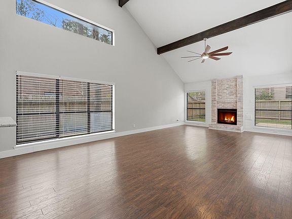 5th image of 14 Dusky Meadow Pl