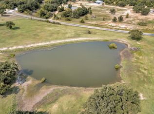 243 County Road 1180, Alvord, TX 76225