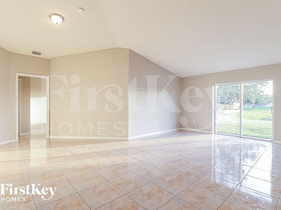 5th image of 13353 Prestwick Dr