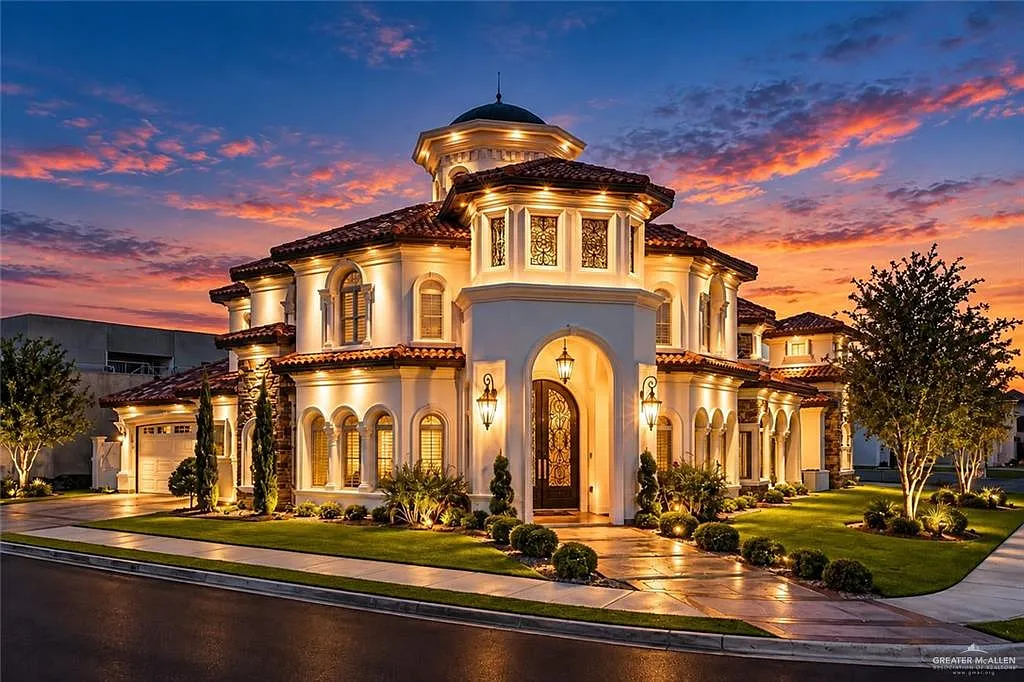 5 bed, 3.5 bath, 3719 sqft, $6,000 — Photo 1
