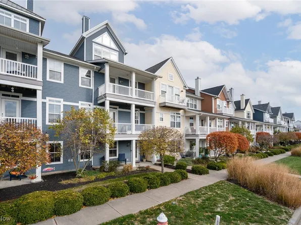 323 California Ave, Lorain, OH 44052