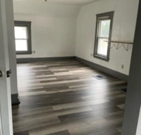 5th image of 4249 W 22nd St