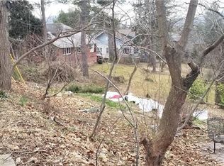 35 Sherwood Rd, Asheville, NC 28803