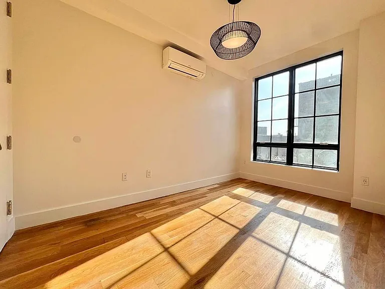 12 Ford St #7C — Photo 12