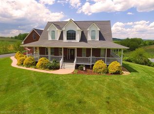 2400 Lake Vista Dr, Christiansburg, VA 24073
