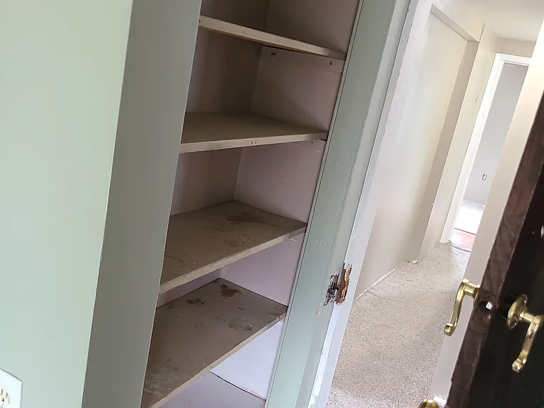 231 Floral Ave — Photo 2