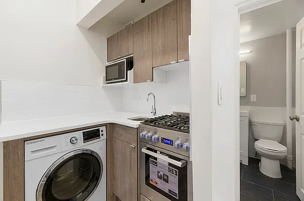 Rented by REAL New York | media 10