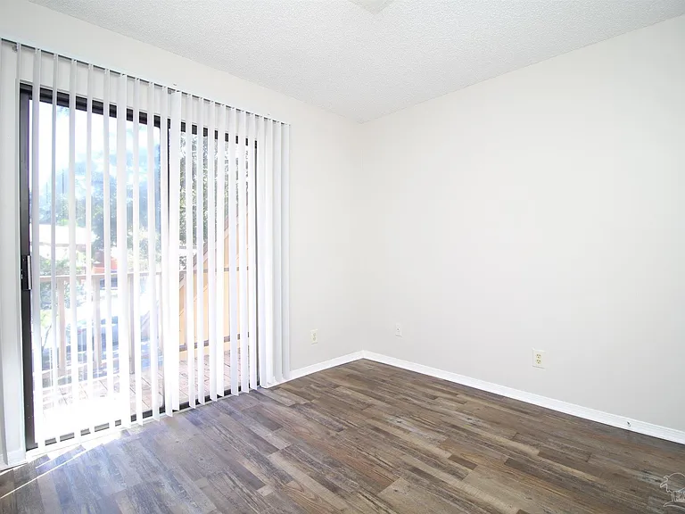 7225 Dogwood Terrace Dr — Photo 24