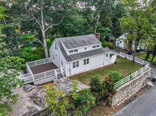 1795 Chopsey Hill Rd, Bridgeport, CT 06606