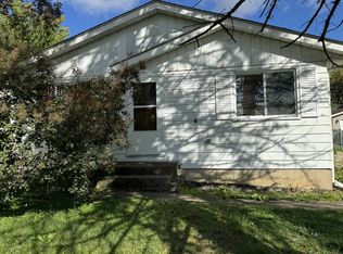 363 Birchwood Dr, Antioch, IL