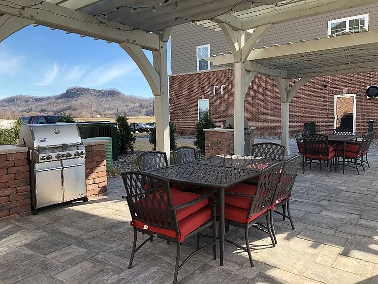 Grasslands Apartments — Photo 48
