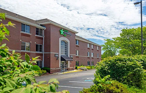 Boston - Woburn Photo 1