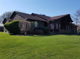 525 Middle Rd, Portsmouth, RI 02871