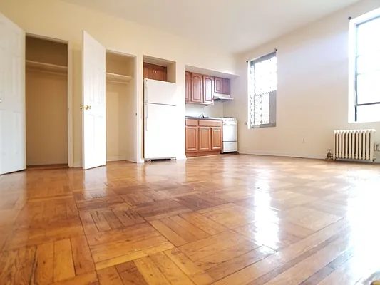 Rented by BRICK & GALO REALTY CORP | media 7