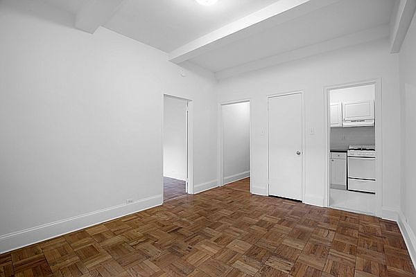 1st image of 160 W 71st St APT 9U
