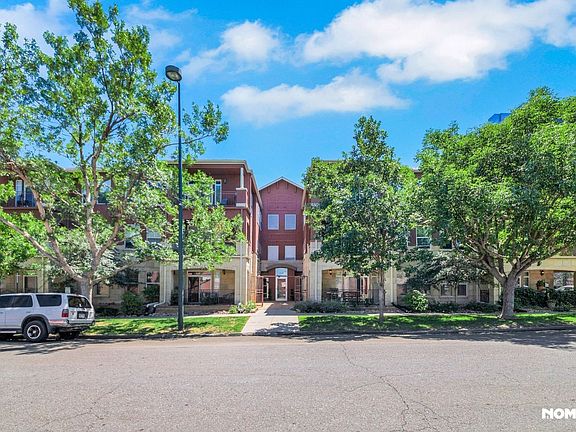 4th image of 2100 N Humboldt St APT 305