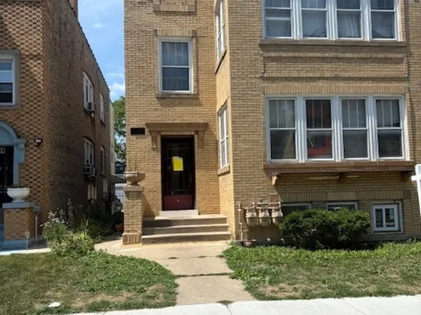 6140 N Campbell Ave, Chicago, IL 60659