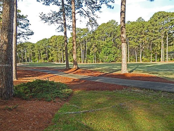 3rd image of 5 Oyster Reef Dr