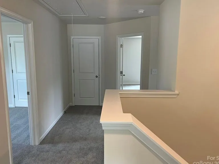 1243 Stonewyck Dr — Photo 14