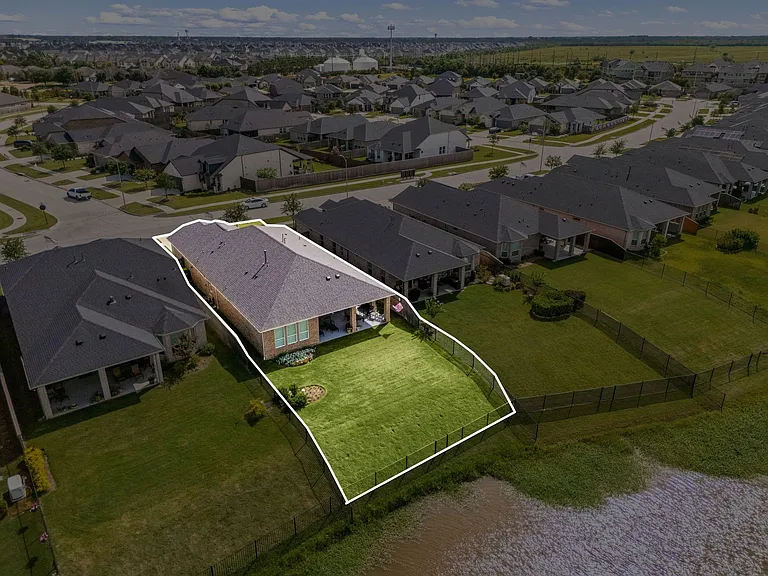 29102 Rustic Orchard Ln — Photo 35