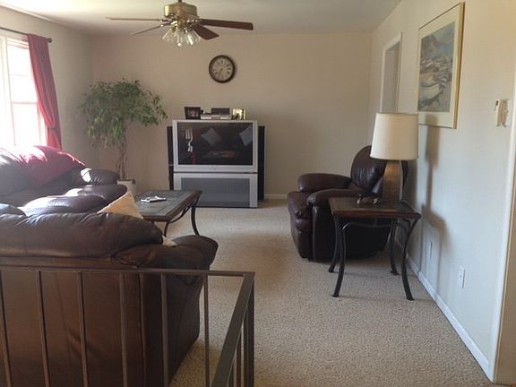 3rd image of 13200 Sherri Dr