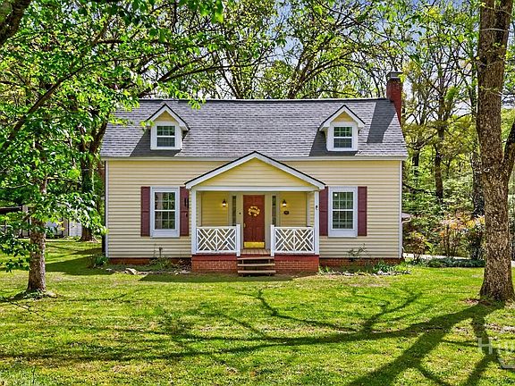 3rd image of 2051 Emmett Doster Road NW