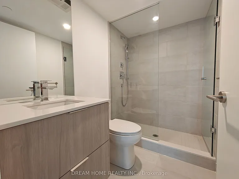 47 Mutual St #2302 — Photo 14