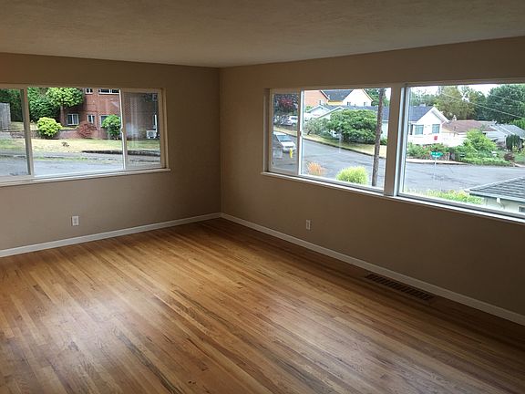 5th image of 4104 NW Lavina St