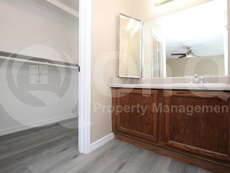 13035 N 34th St #15 — Photo 15