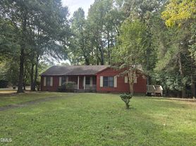 2214 Daley Rd