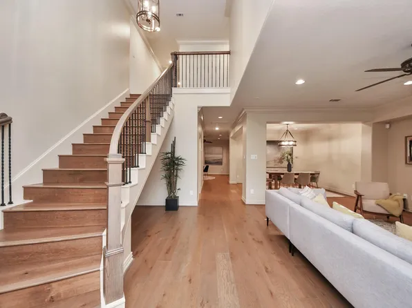 13618 Teal Bluff Ln, Houston, TX 77077