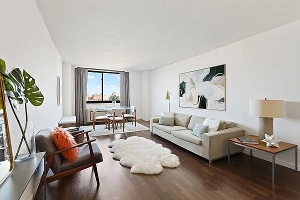 Sold by Corcoran | media 1