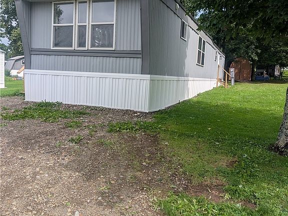 2nd image of 11796 Sparks Rd