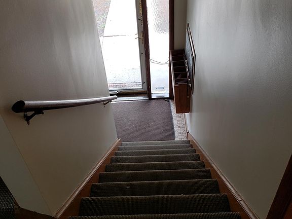 5th image of 7300 Dixon St APT 3