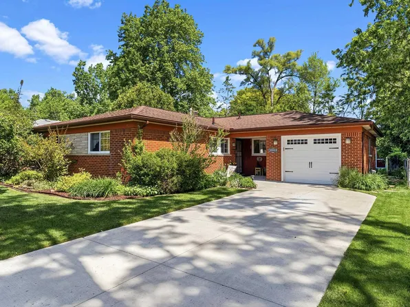30068 Astor St, Farmington Hills, MI 48336