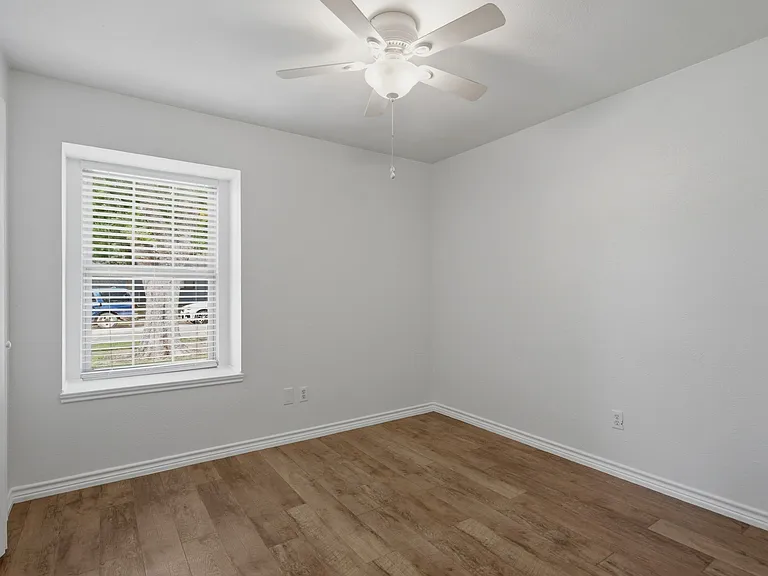 1830 Tiburon Bnd — Photo 14
