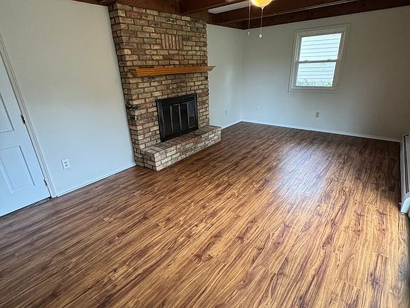 2nd image of 5115 Louden Dr