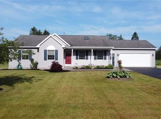 495 Salt Rd, Webster, NY 14580