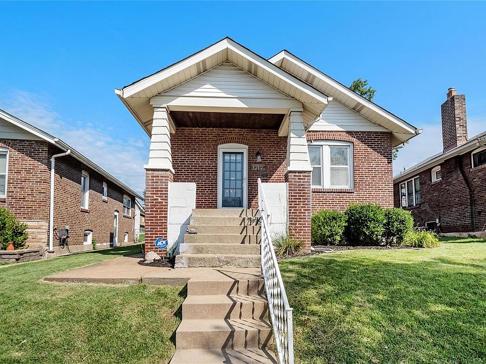 1st image of 3219 Childress Ave