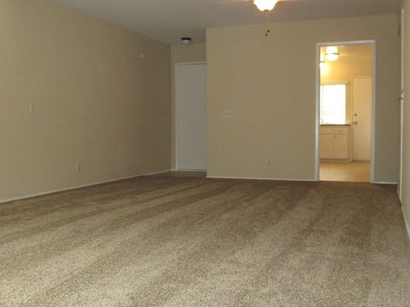 3rd image of 10221 Caminito Covewood