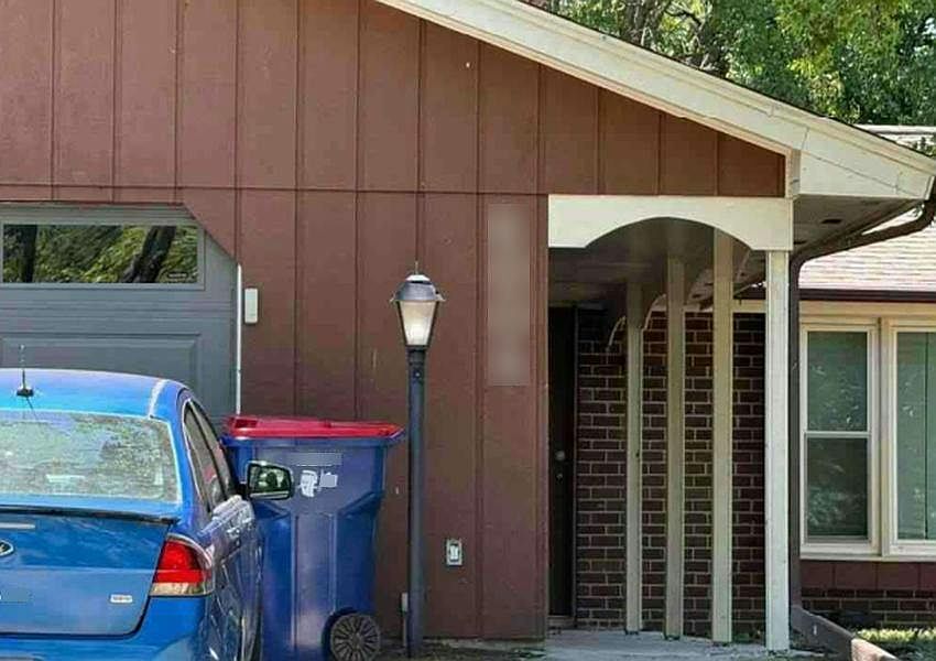 2nd image of 6008 Suzanne Rd