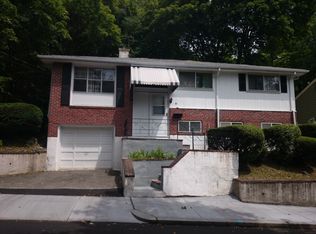 99 Lancaster Ter, Brookline, MA 02446