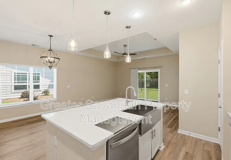 130 Danbury Ct #1 — Photo 13