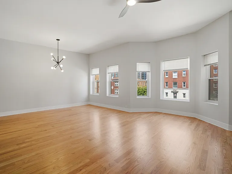921 W Wilson Ave #3W — Photo 9